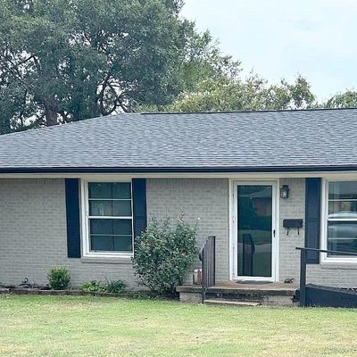 2403 Sampson Dr, Tyler, TX 75701