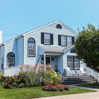 241 S 40th Street, Brigantine, NJ 08203