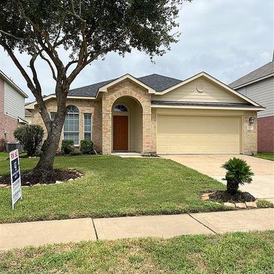 2414 Alcove Foster Ct, Fresno, TX 77545