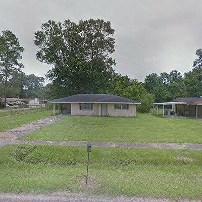 2414 Tamarak Dr, Baker, LA 70714