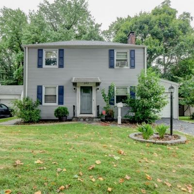 243 Forest Dr, Union, NJ 07083