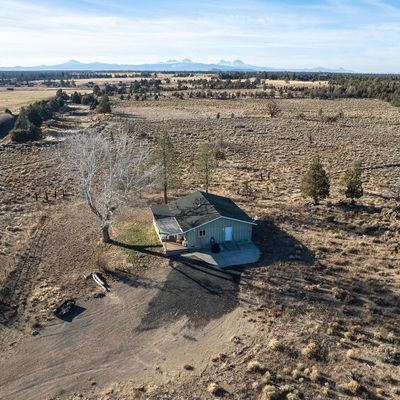 24360 Dodds Rd, Bend, OR 97701