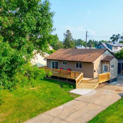 244 Arlington Rd, Hoyt Lakes, MN 55750