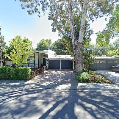 2443 Tamalpais St, Mountain View, CA 94043