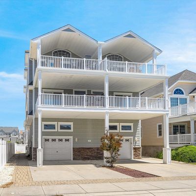 25 46 Th St, Sea Isle City, NJ 08243