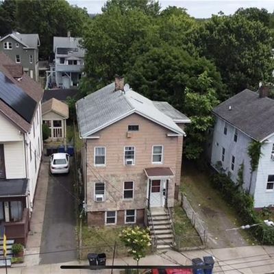 25 Button St, New Haven, CT 06519