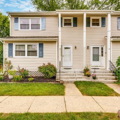 25 Gary Ct, Dayton, NJ 08810