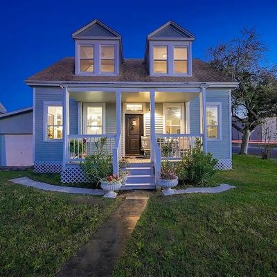 3027 Avenue L, Galveston, TX 77550