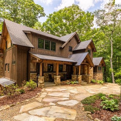 304 Great Camp Trail, Banner Elk, NC 28604