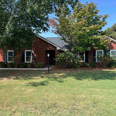 304 Madison Ave, Muscle Shoals, AL 35661