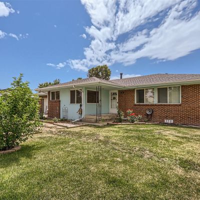 304 Olive Ln, Platteville, CO 80651