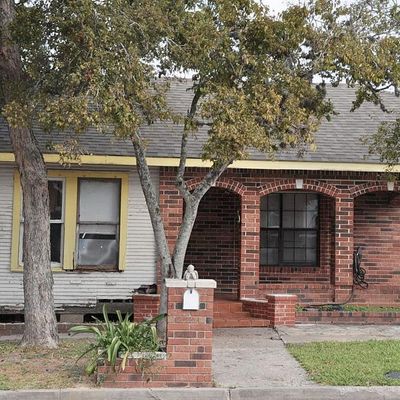 304 Stimpson Street, Baytown, TX 77520