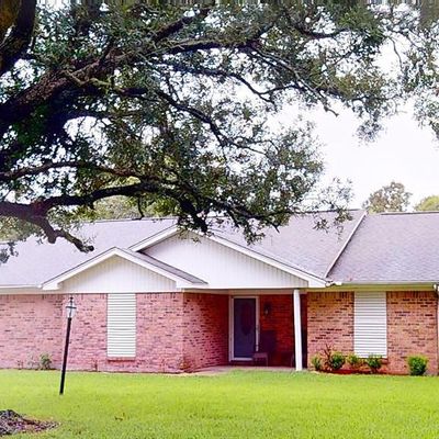 3046 Cedar Dr, La Marque, TX 77568