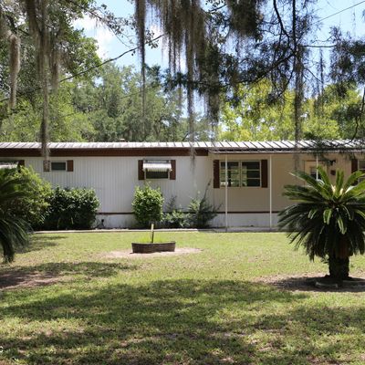 305 St Johns Avenue, Satsuma, FL 32189