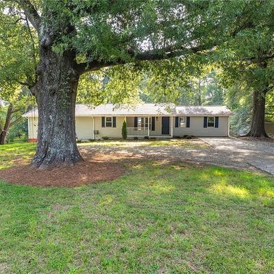 3050 Pleasant Ridge Rd, Summerfield, NC 27358