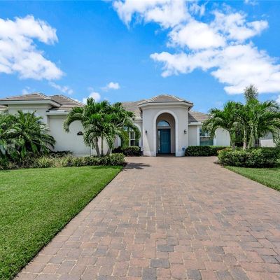 3068 Berkley Square Way, Vero Beach, FL 32966