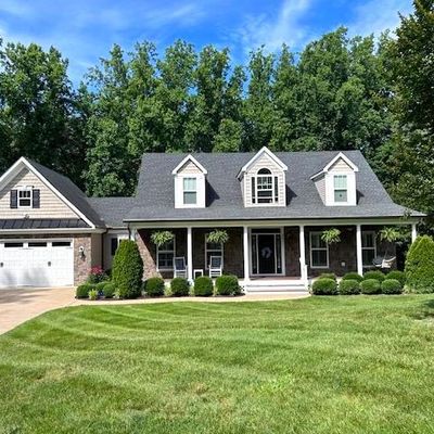 307 Greenwood Dr, Fredericksburg, VA 22405