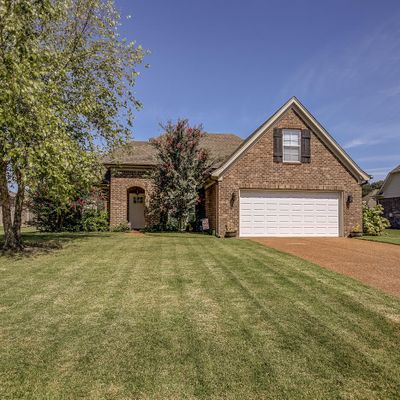 3074 Bramble Crest Dr, Southaven, MS 38672