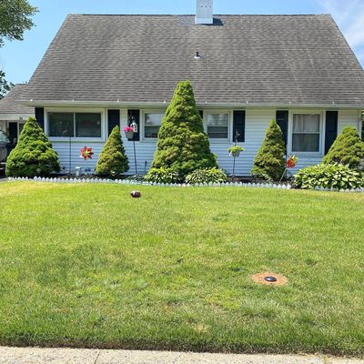 31 Brunswick Ln, Willingboro, NJ 08046