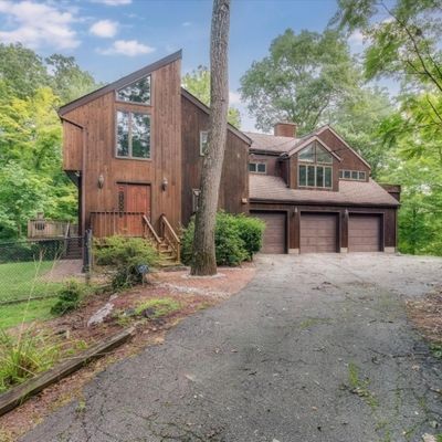 31 Hemlock Ave, Newton, NJ 07860