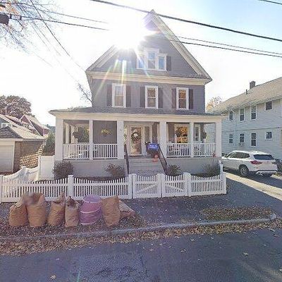 31 Malvern St, Melrose, MA 02176