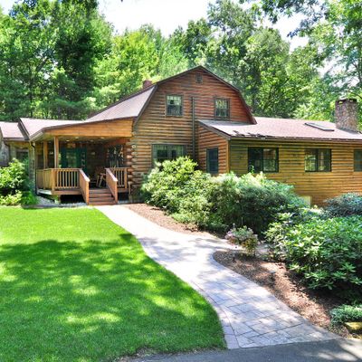 31 Spring Glen Dr, Granby, CT 06035