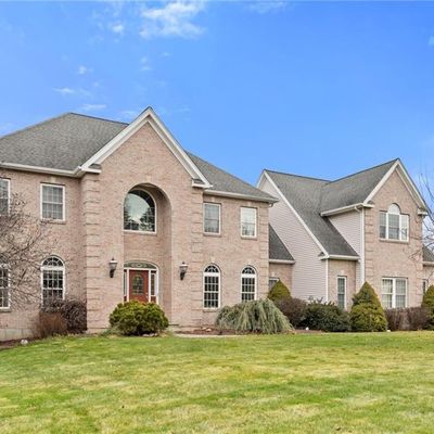 31 Valley View Ct, Southington, CT 06489