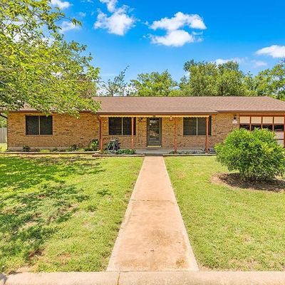 311 Broadmoor St, Fredericksburg, TX 78624