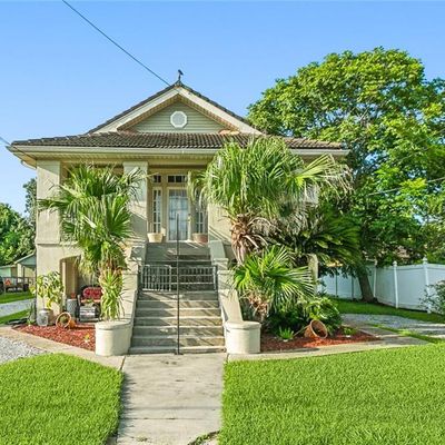 312 Weidman St, Gretna, LA 70053