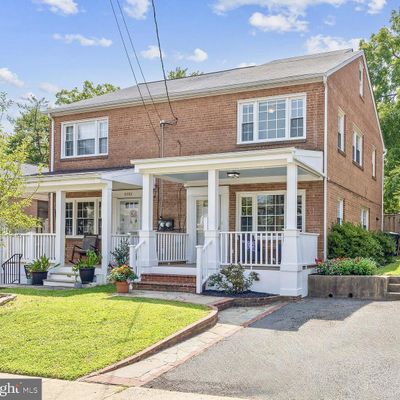 315 Laverne Ave, Alexandria, VA 22305