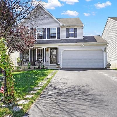 315 Thomas Armor Dr, Windsor, PA 17366