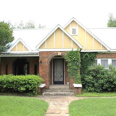 316 E Elm Street, Gordon, TX 76453