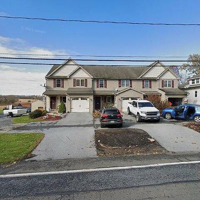 317 W Main St, Newmanstown, PA 17073