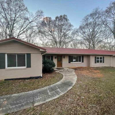 319 Henderson Rd, Lincoln, AL 35096