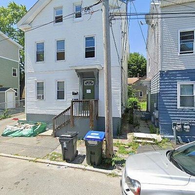 32 Gifford St, Providence, RI 02909