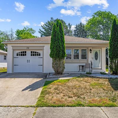 32 Liberta Dr, Toms River, NJ 08757