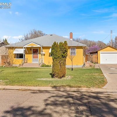 320 Dupps Ave, Pueblo, CO 81005