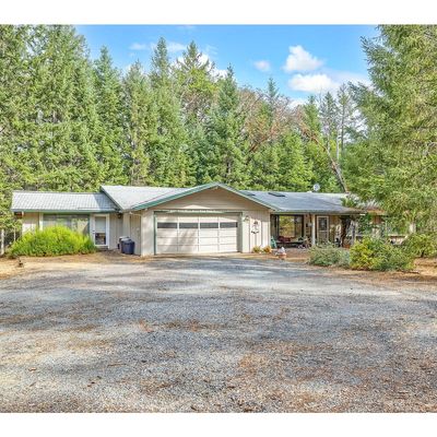 3217 Riverbanks Rd, Grants Pass, OR 97527