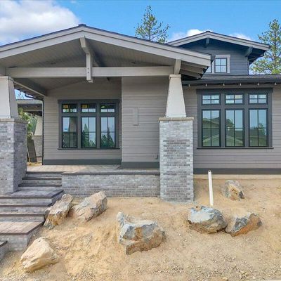 3230 Nw Strickland Way, Bend, OR 97703