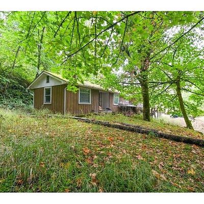 32475 Fox Hollow Rd, Eugene, OR 97405