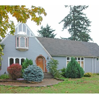 325 River Rd, Eugene, OR 97404