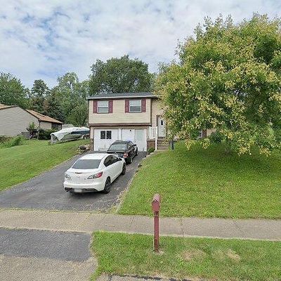 325 Sunridge Dr, Freedom, PA 15042