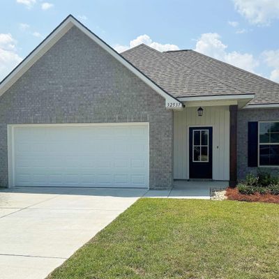 32537 White Bloom Ln, Walker, LA 70785