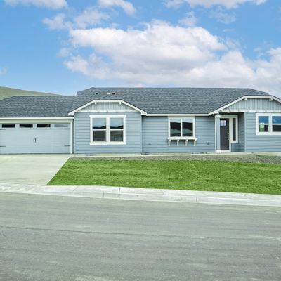 3255 Nw 10th Place, Redmond, OR 97756