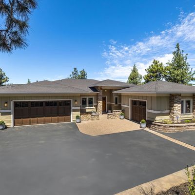 3255 Nw Horizon Dr, Bend, OR 97703