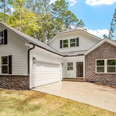 3255 Yorkshire Cir, Sanford, NC 27332