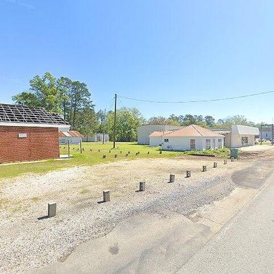 32576 Pontchatrain Dr, Springfield, LA 70462