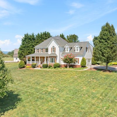 326 Hollymeade Ln, Daleville, VA 24083