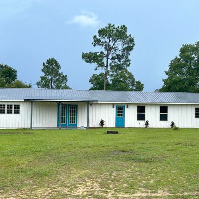 3269 Sears Rd, Chipley, FL 32428