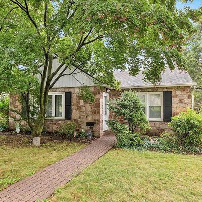 328 Meyers Rd, King Of Prussia, PA 19406